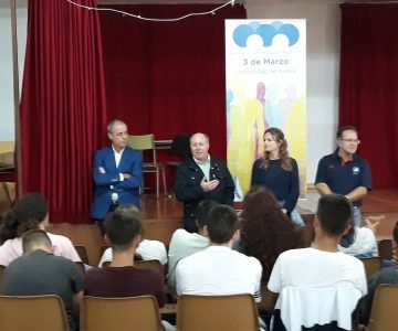 III Edición de la actividad «deportes náuticos para todos»